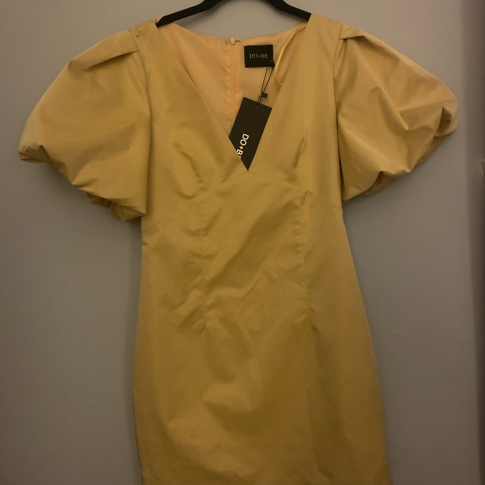 NWT DO+BE Yellow Puffer Sleeve Bodycon Mini Dress